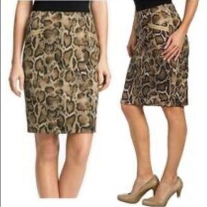 Michael Kors animal snake print skirt with faux gold zipper pockets Size 2